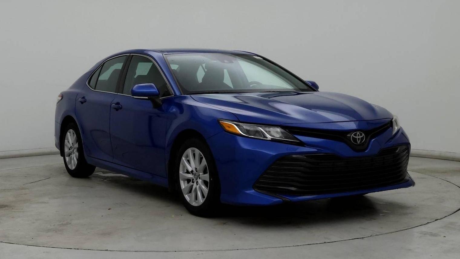 TOYOTA CAMRY 2019 4T1B11HK2KU283753 image