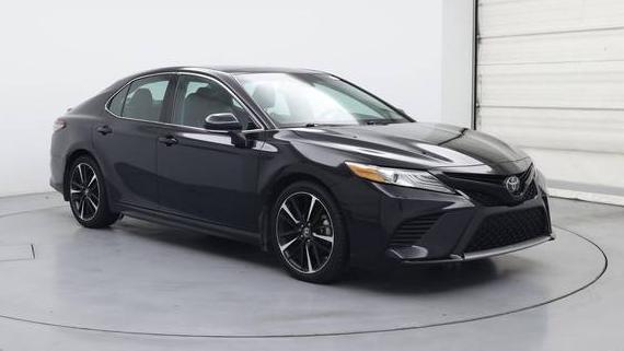 TOYOTA CAMRY 2019 4T1B61HK3KU730057 image