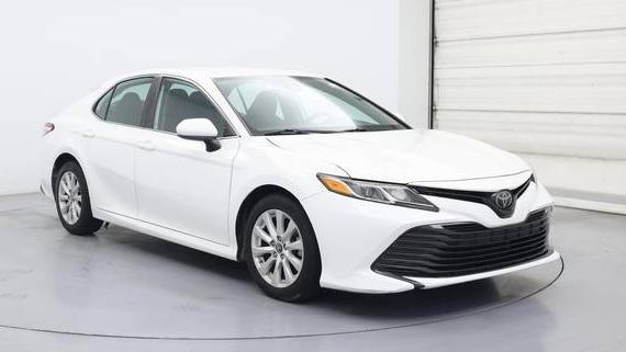 TOYOTA CAMRY 2019 4T1B11HK1KU679706 image