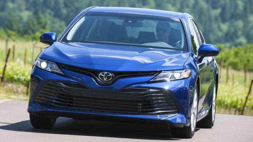 TOYOTA CAMRY 2019 4T1B11HK8KU823669 image