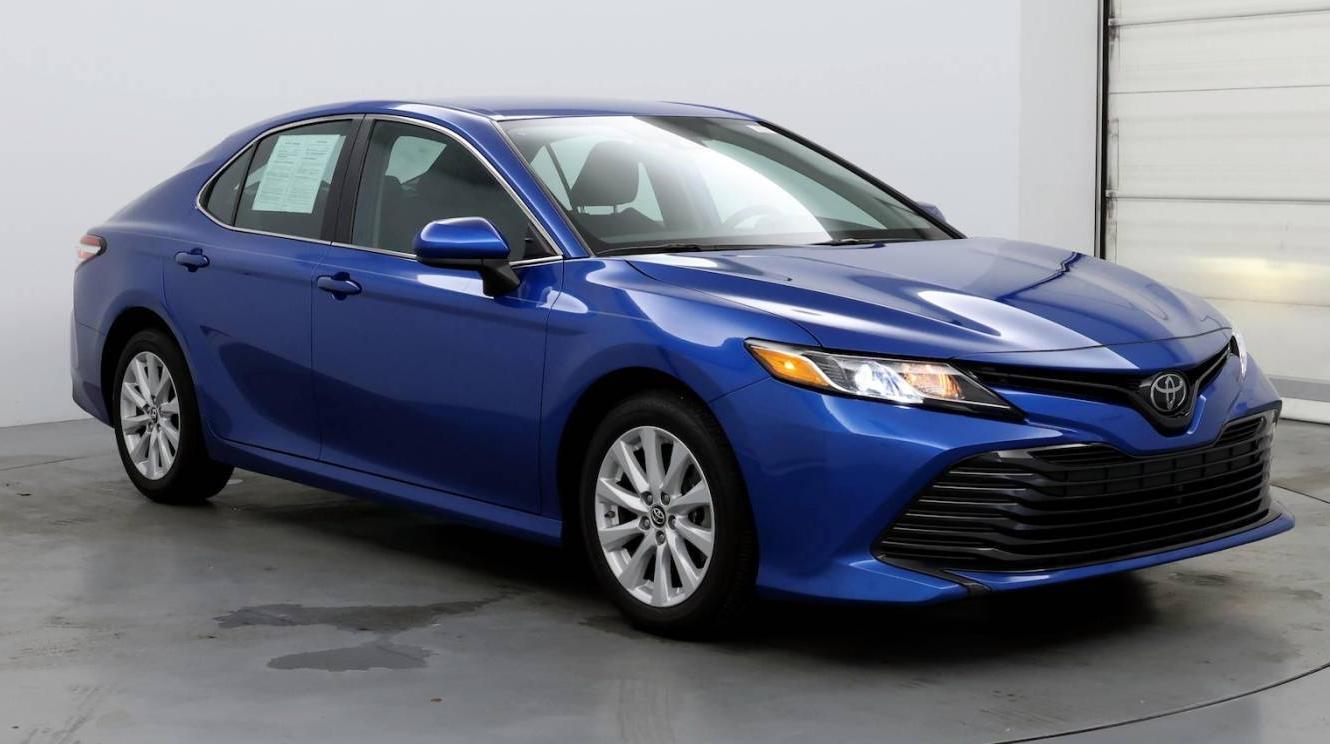 TOYOTA CAMRY 2019 4T1B11HK0KU278812 image