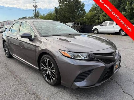 TOYOTA CAMRY 2019 4T1B11HK0KU190102 image