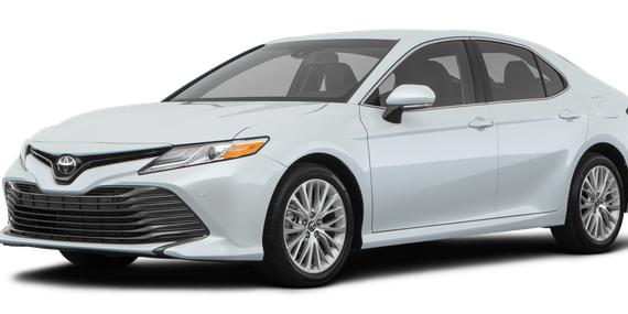 TOYOTA CAMRY 2019 4T1B11HK1KU743646 image