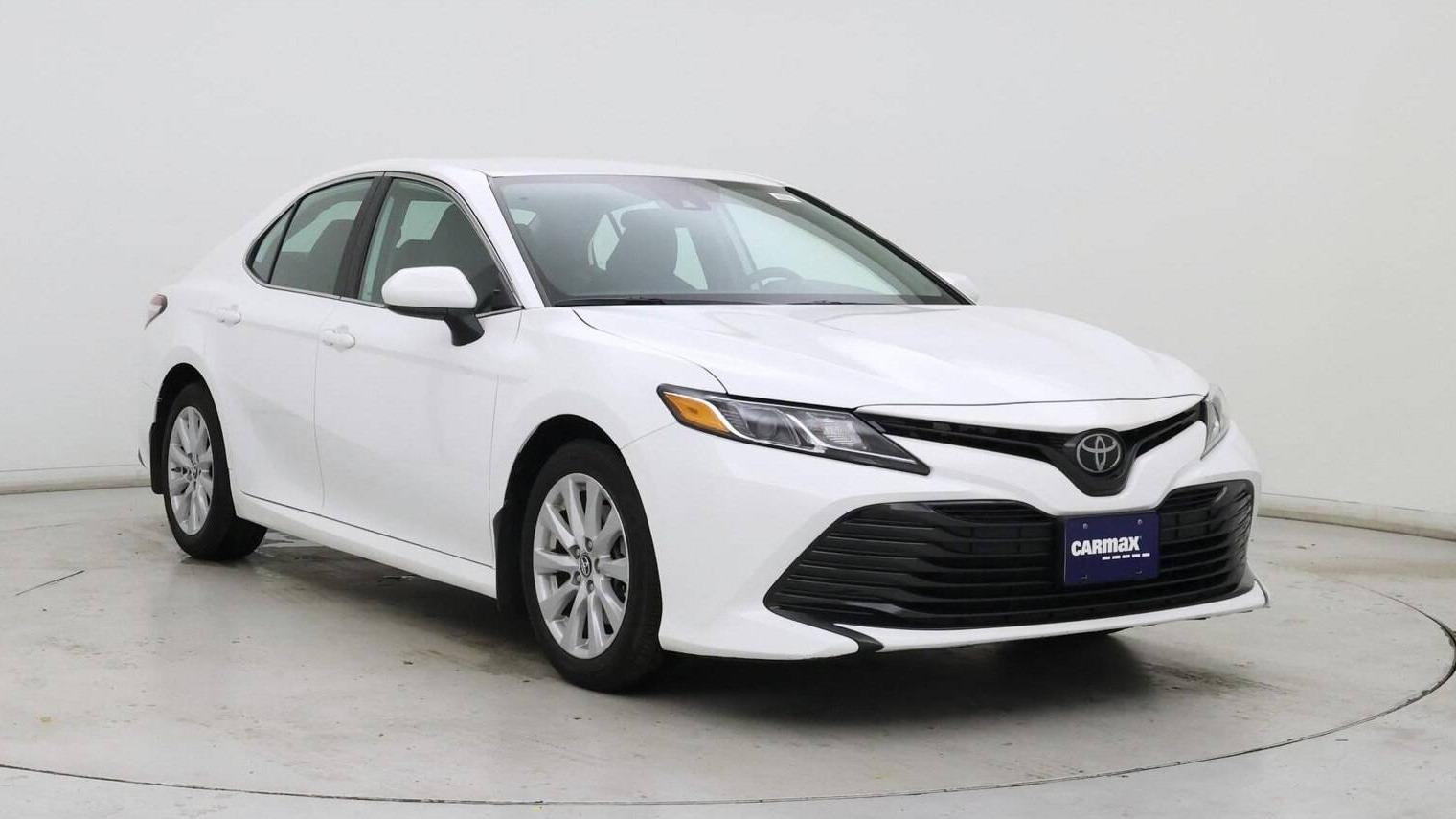 TOYOTA CAMRY 2019 4T1B11HKXKU808784 image