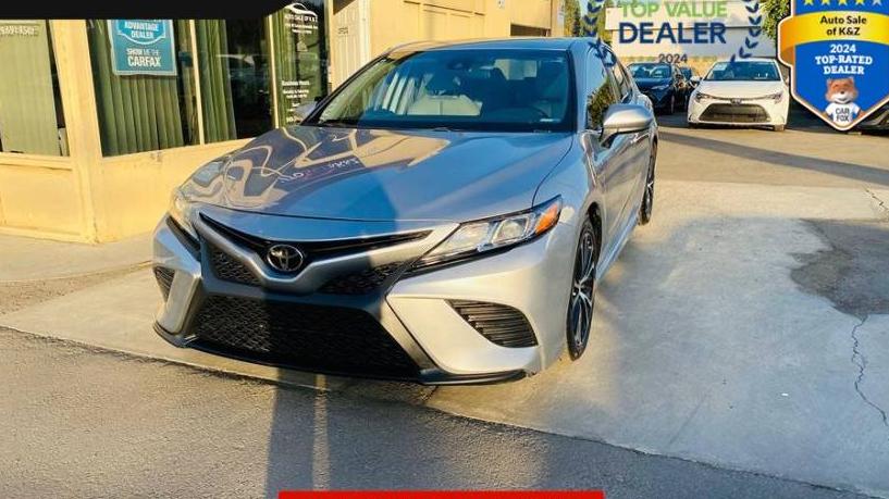 TOYOTA CAMRY 2019 4T1B11HKXKU208654 image