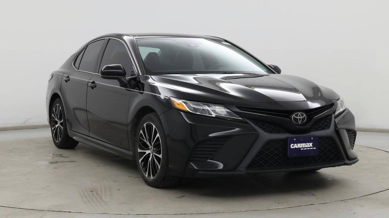 TOYOTA CAMRY 2019 4T1B11HK2KU222905 image