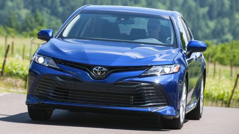 TOYOTA CAMRY 2019 4T1B11HK9KU245825 image