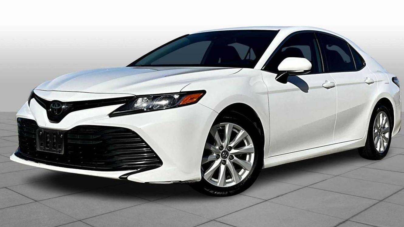 TOYOTA CAMRY 2019 4T1B11HK4KU289389 image