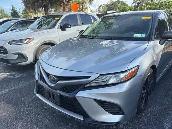 TOYOTA CAMRY 2019 4T1B61HK8KU226796 image