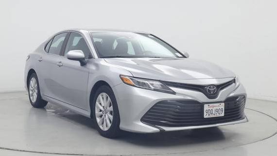 TOYOTA CAMRY 2019 4T1B11HK8KU823543 image