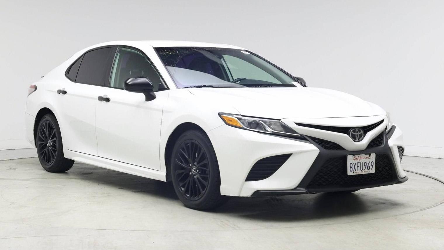 TOYOTA CAMRY 2019 4T1B11HK5KU269314 image