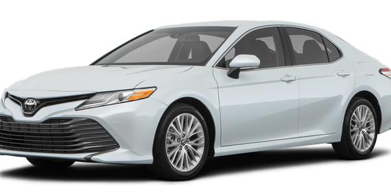 TOYOTA CAMRY 2019 4T1B11HK1KU754162 image