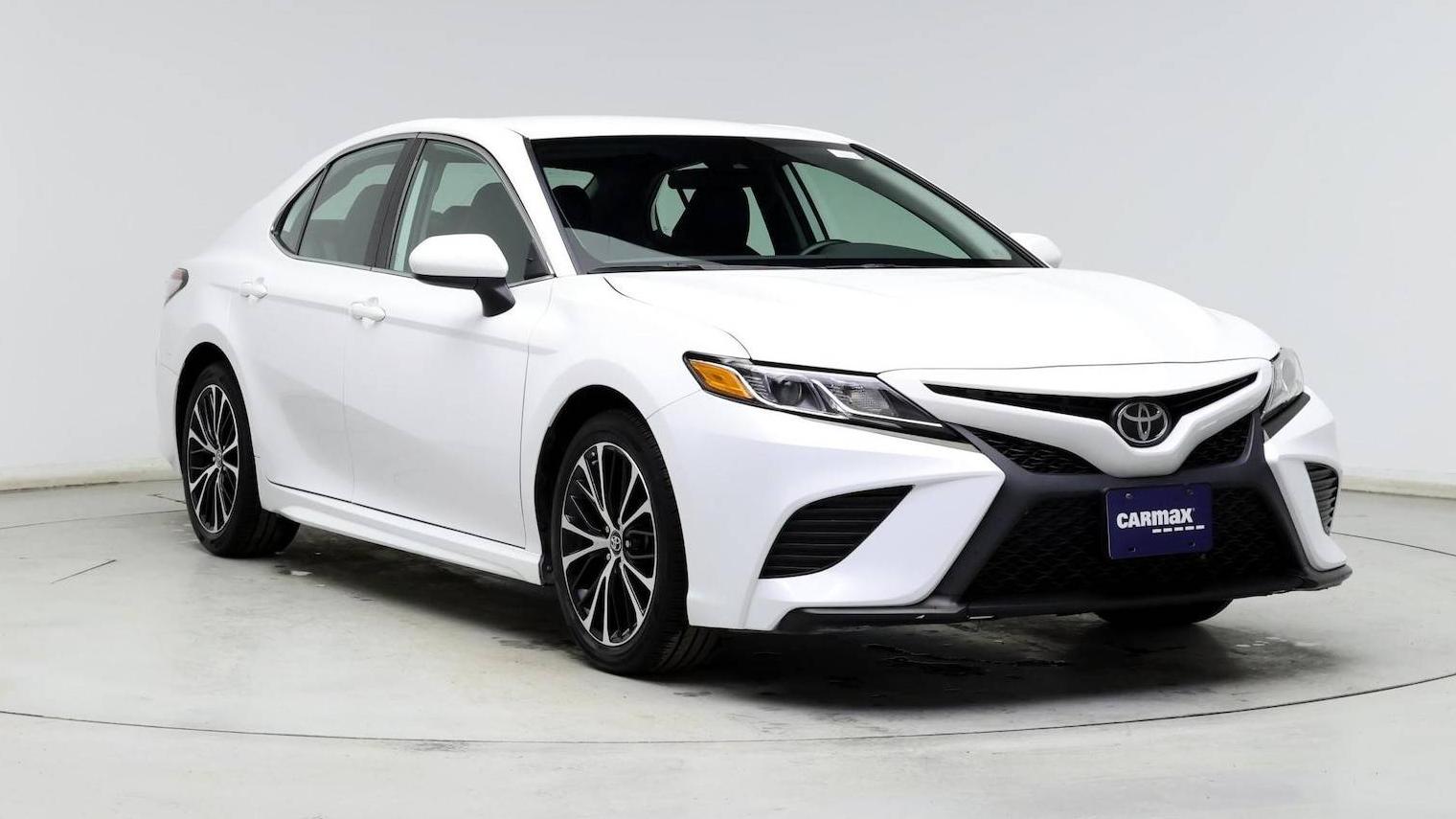 TOYOTA CAMRY 2019 4T1B11HK9KU808789 image