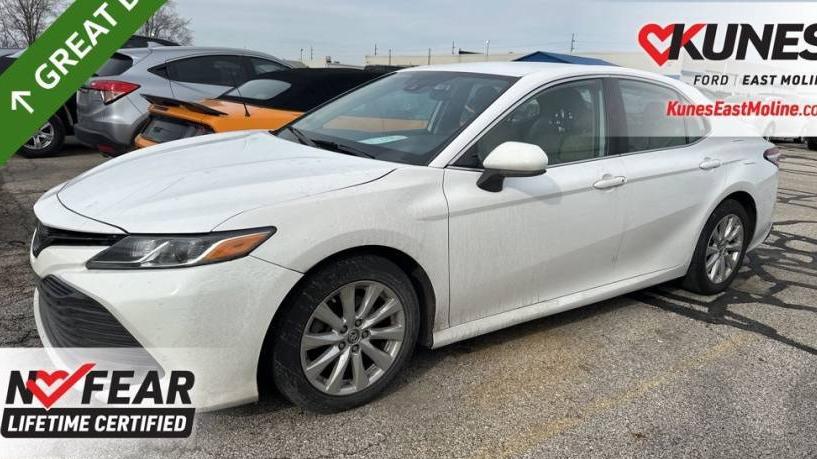 TOYOTA CAMRY 2019 4T1B11HK5KU696153 image