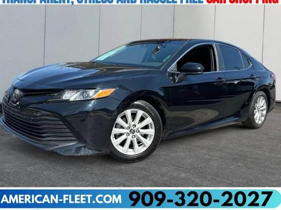 TOYOTA CAMRY 2019 4T1B11HK6KU808264 image