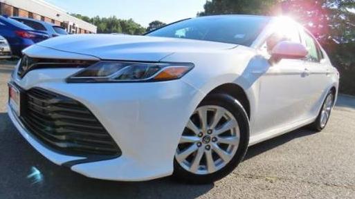 TOYOTA CAMRY 2019 4T1B11HK4KU822955 image