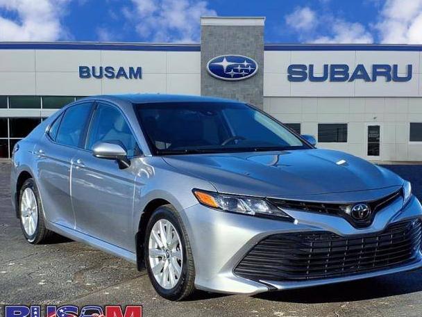 TOYOTA CAMRY 2019 4T1B11HK2KU768734 image