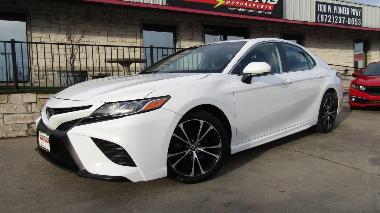 TOYOTA CAMRY 2019 4T1B11HK5KU175434 image