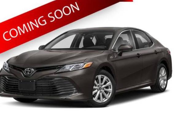 TOYOTA CAMRY 2018 4T1B11HK0JU532856 image