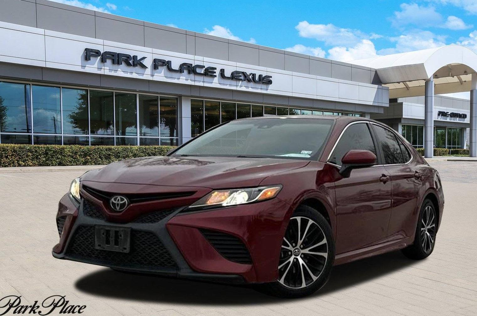 TOYOTA CAMRY 2018 4T1B11HKXJU619602 image