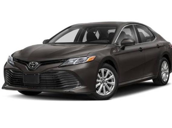 TOYOTA CAMRY 2018 4T1B11HK8JU584963 image