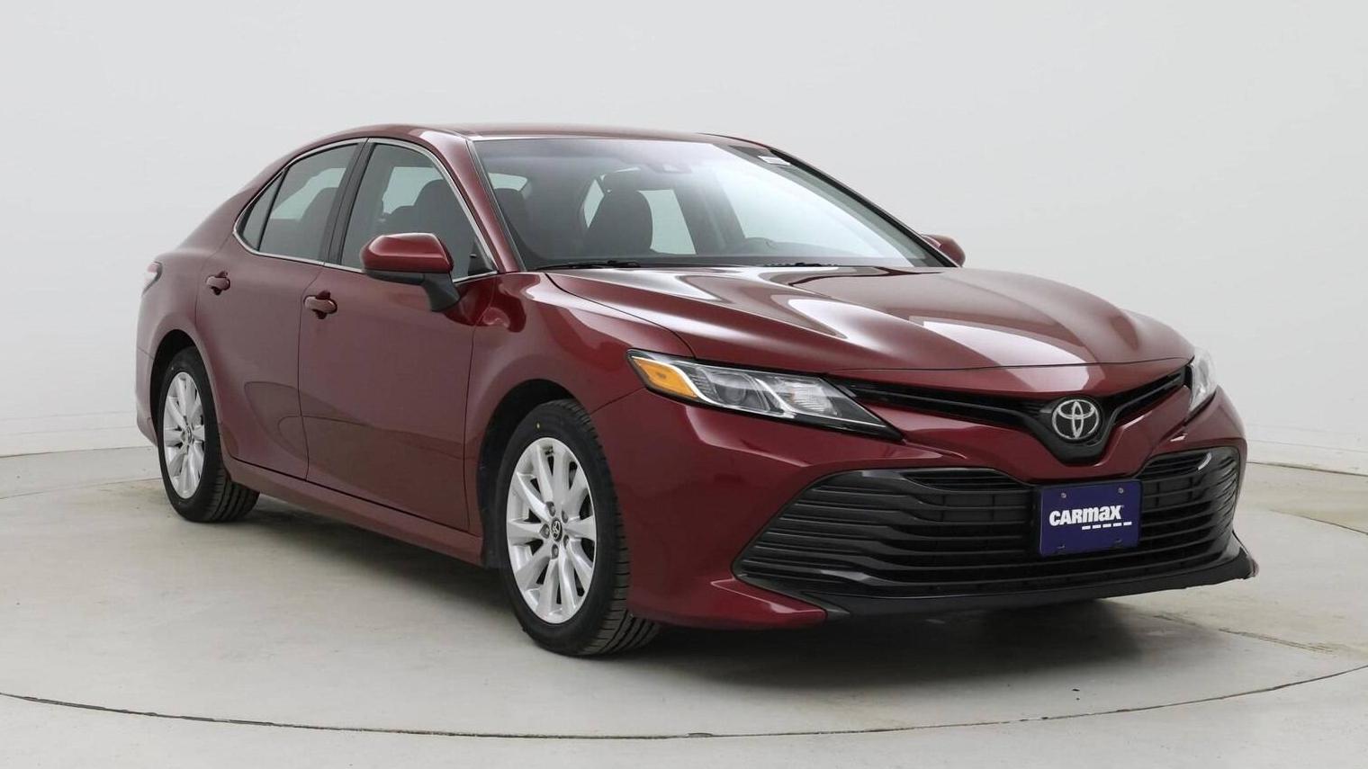 TOYOTA CAMRY 2018 4T1B11HK7JU542669 image