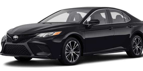 TOYOTA CAMRY 2018 4T1B11HK0JU065910 image