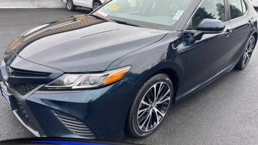 TOYOTA CAMRY 2018 4T1B11HK6JU646604 image