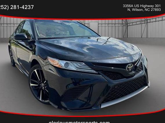 TOYOTA CAMRY 2018 4T1B61HK4JU030921 image