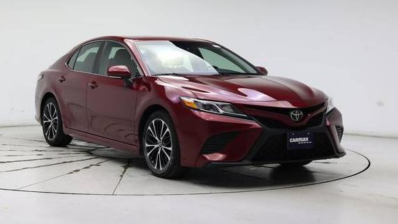 TOYOTA CAMRY 2018 4T1B11HK0JU551536 image