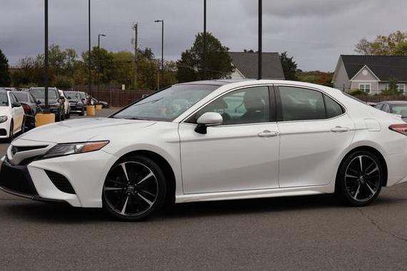 TOYOTA CAMRY 2018 4T1BZ1HK2JU001845 image