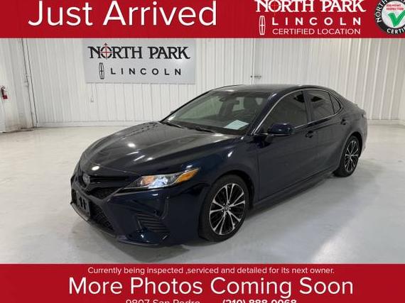 TOYOTA CAMRY 2018 4T1B11HK7JU646028 image
