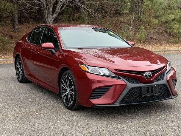 TOYOTA CAMRY 2018 4T1B11HK0JU568451 image