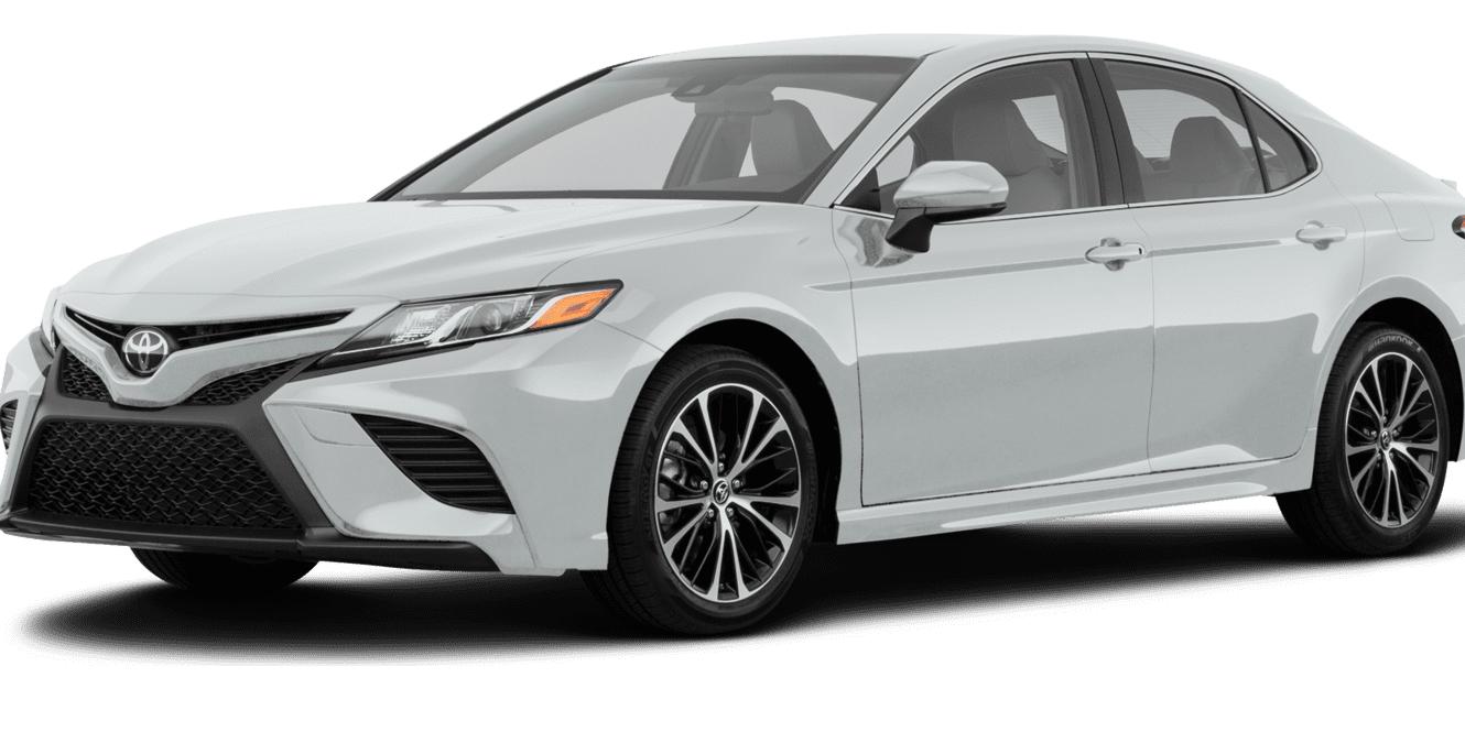 TOYOTA CAMRY 2018 4T1B61HK6JU643025 image