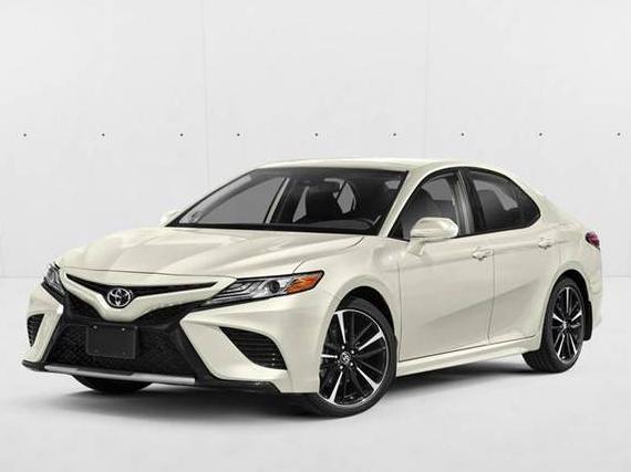 TOYOTA CAMRY 2018 4T1B61HKXJU114368 image
