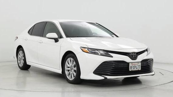 TOYOTA CAMRY 2018 JTNB11HK9J3068312 image