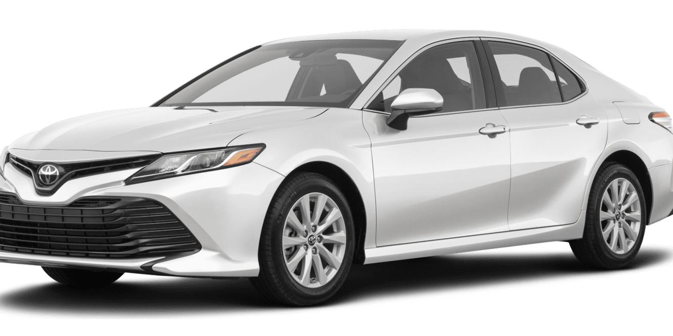 TOYOTA CAMRY 2018 4T1B11HK7JU644067 image