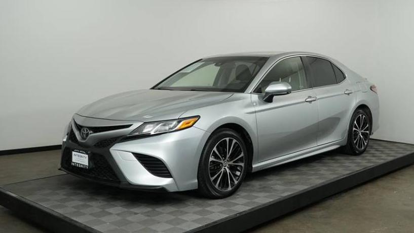 TOYOTA CAMRY 2018 JTNB11HK6J3019388 image