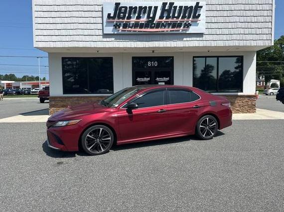 TOYOTA CAMRY 2018 4T1B61HK6JU557536 image