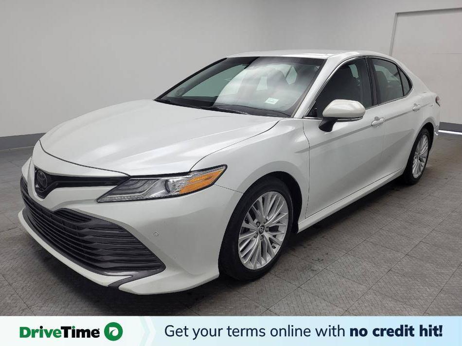 TOYOTA CAMRY 2018 4T1B11HK2JU072454 image