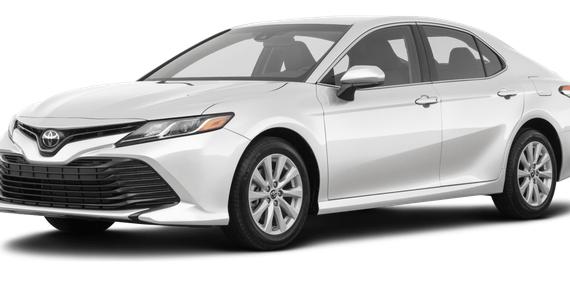 TOYOTA CAMRY 2018 4T1B11HK6JU137886 image