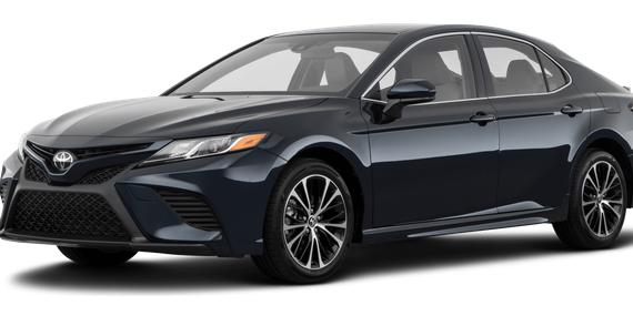 TOYOTA CAMRY 2018 4T1B11HKXJU549082 image