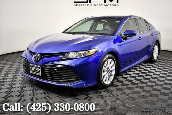 TOYOTA CAMRY 2018 4T1B11HK8JU541675 image