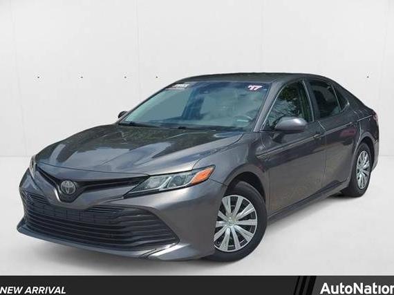 TOYOTA CAMRY 2018 4T1B11HK2JU054245 image