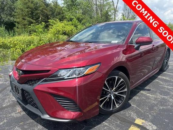 TOYOTA CAMRY 2018 4T1B11HK9JU568173 image