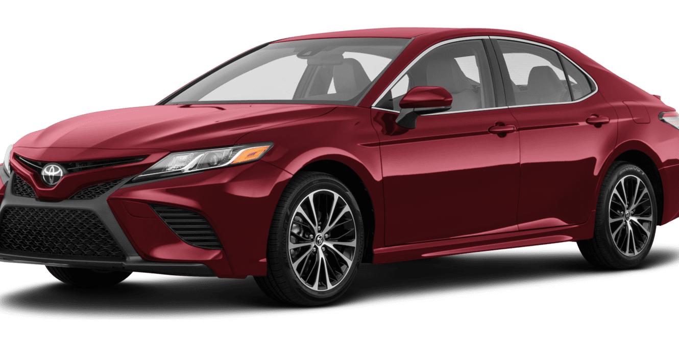 TOYOTA CAMRY 2018 4T1B61HK3JU644763 image