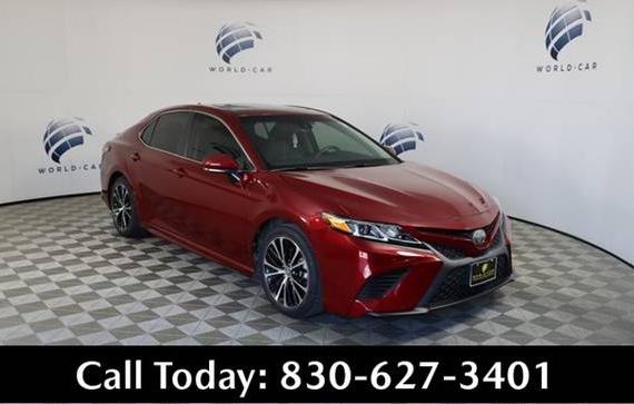 TOYOTA CAMRY 2018 4T1B11HK3JU507563 image