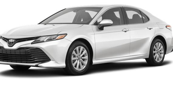 TOYOTA CAMRY 2018 4T1B11HK3JU598320 image