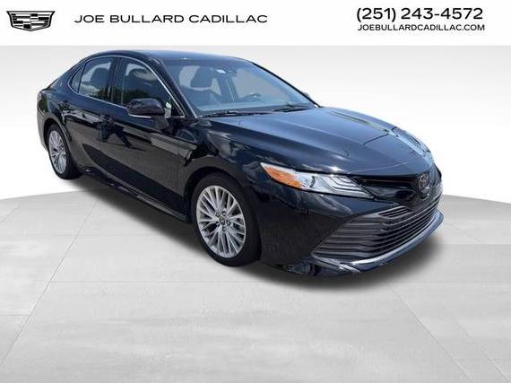 TOYOTA CAMRY 2018 4T1B11HK2JU073328 image TOYOTA CAMRY 2018 4T1B11HK2JU073328 image