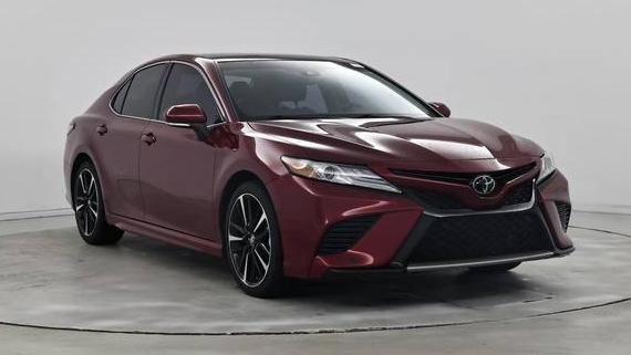 TOYOTA CAMRY 2018 4T1B61HK8JU632253 image